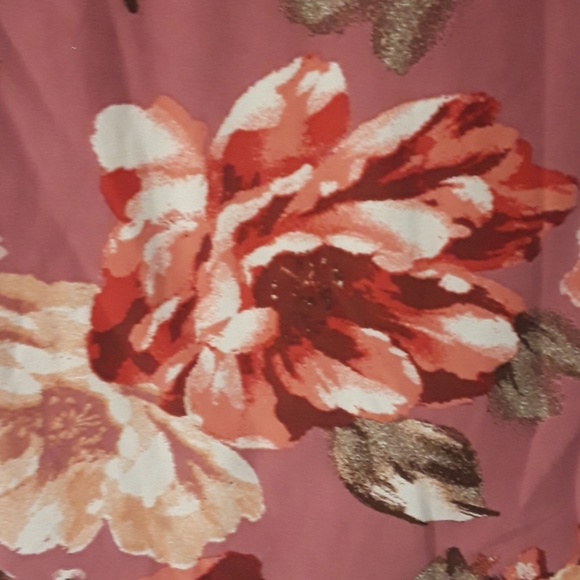 Shirt - Picture 4 of 4